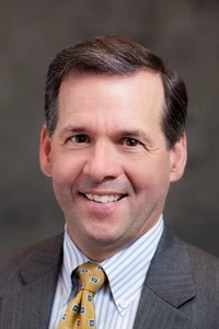 Portrait of chief financial officer John Ceelen.