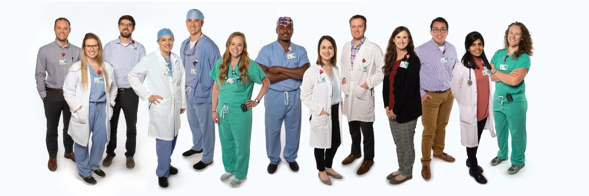 group-of-gundersen-staff-standing-together