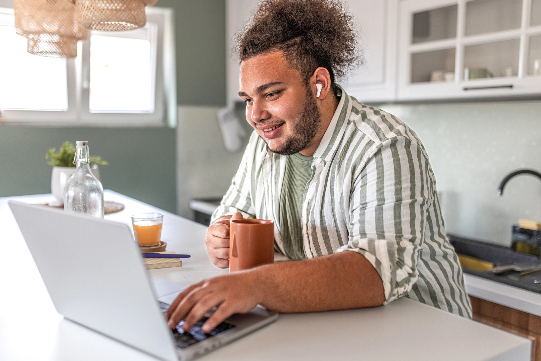 Young businessman working on his laptop.