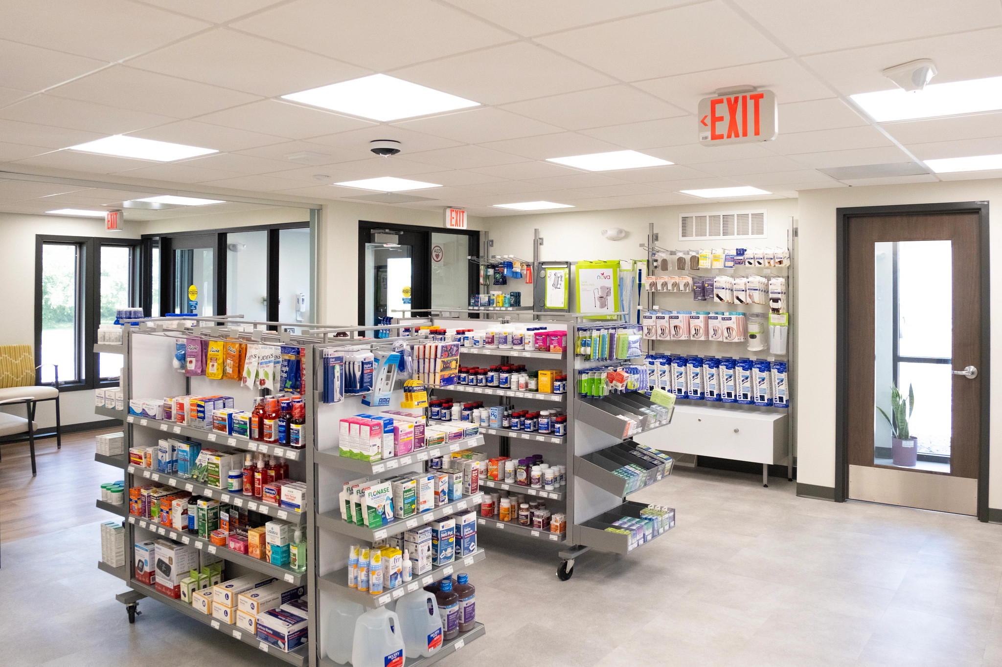 Interior space at Gundersen Pharmacy - Hillsboro