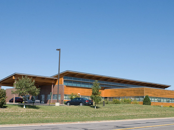 Gundersen W. R. Yutuc Renal Dialysis Center Onalaska — Renal Dialysis clinic in Onalaska, WI — photo 1
