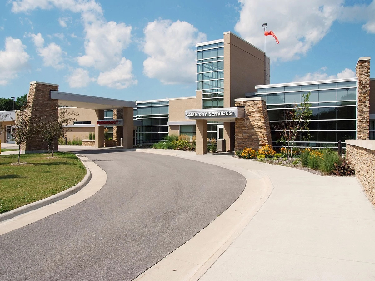 Decorah Specialty Outreach (Winneshiek Medical Center)