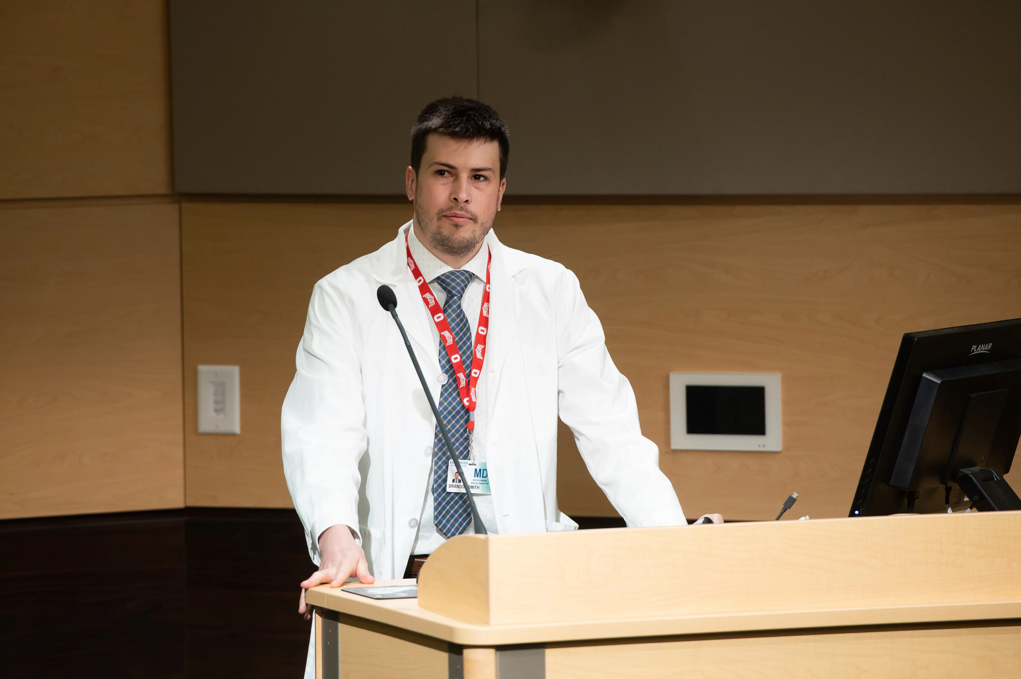 brandon-smith-presenting-at-academic-day