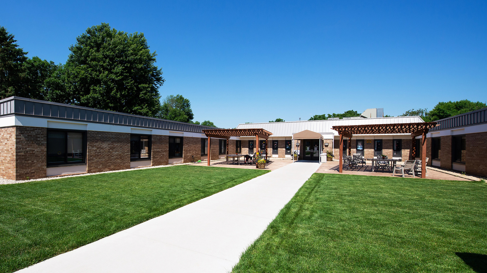 gundersen-st-elizabeths-care-center-shields-ave.jpg