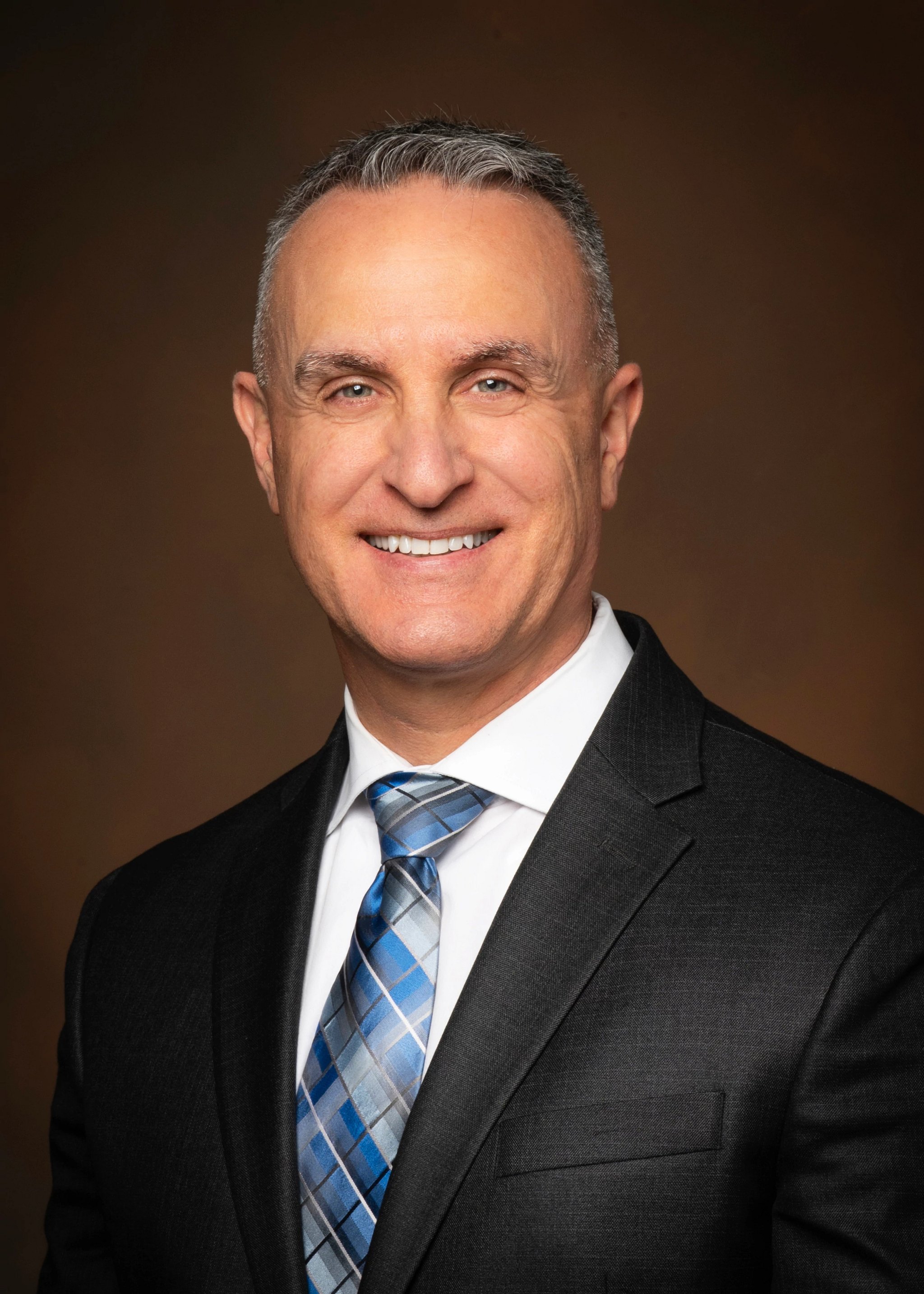 Professional portrait of Thomas Ellis.